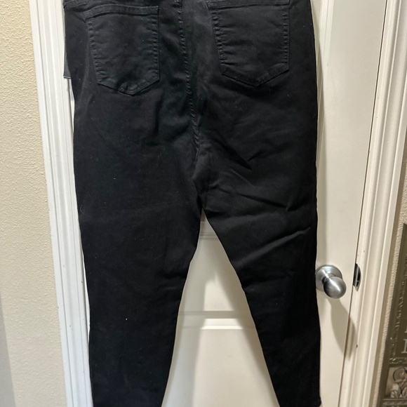 Hot Topic Jegging - Picture 7 of 9